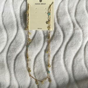 Floral necklace 9.25 New Collection
